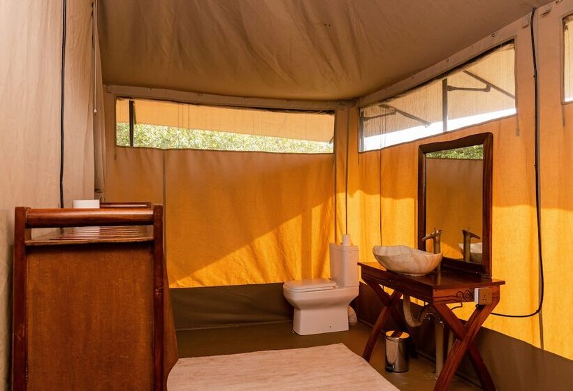 אתר נופש Mtito Safari Camp