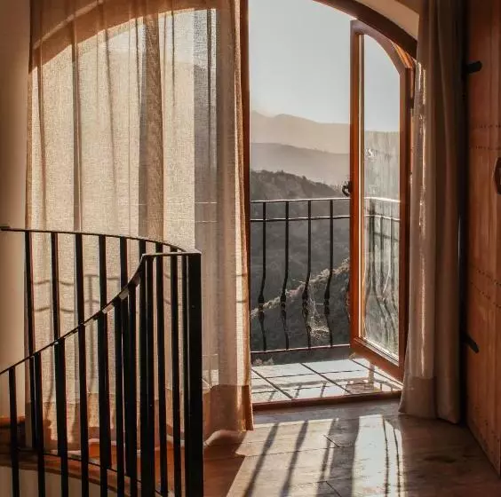Retkeilymaja All Inclusive Luxurious Coliving La Kookaburra