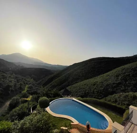 Retkeilymaja All Inclusive Luxurious Coliving La Kookaburra