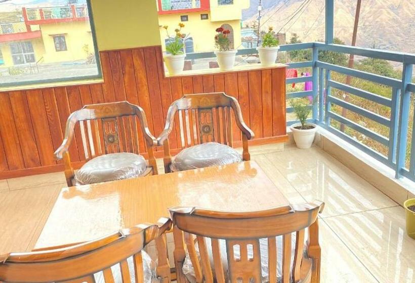 Общежитие Anurag Hotel Chakrata