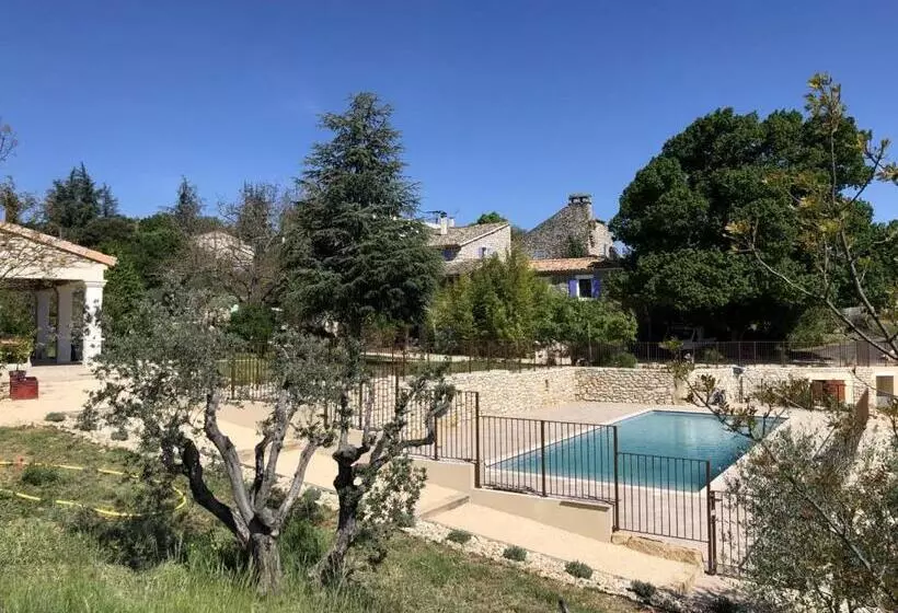 Aamiaismajoitus (B&B) Chambre D Hôtes Bambou