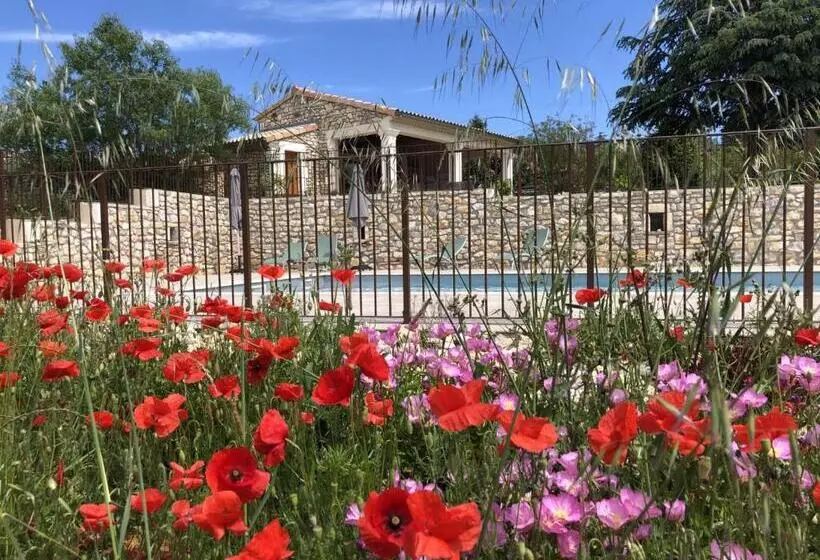 Aamiaismajoitus (B&B) Chambre D Hôtes Bambou