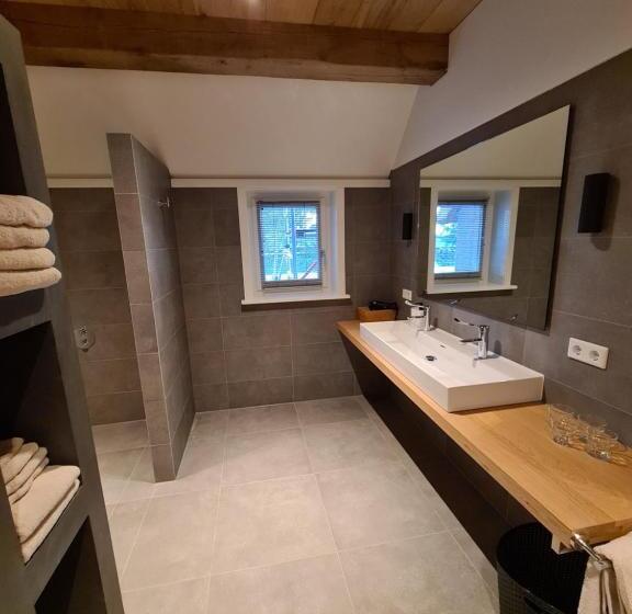 Bed and Breakfast De Wiedenweide