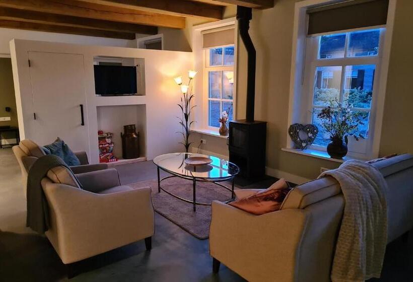 Bed and Breakfast De Wiedenweide