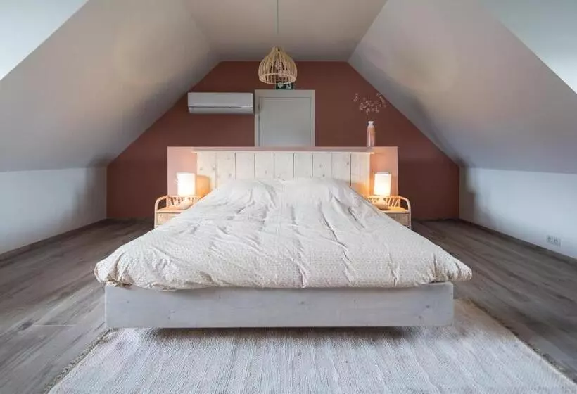 ベッドアンドブレックファースト Logies Op  T Gestel