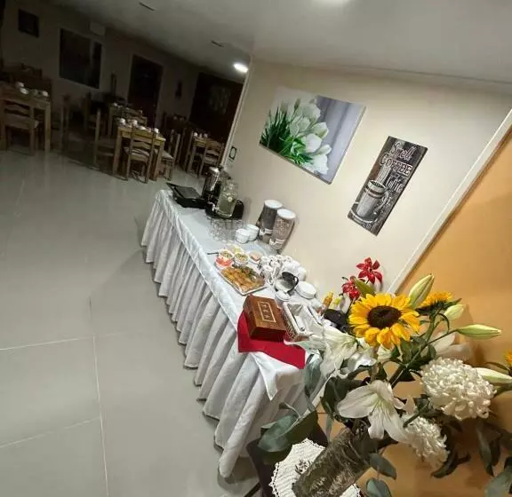 Hostal Esesur