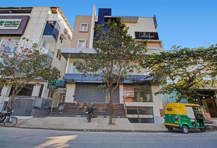 호텔 Collection O 80673 Petals Otium Business