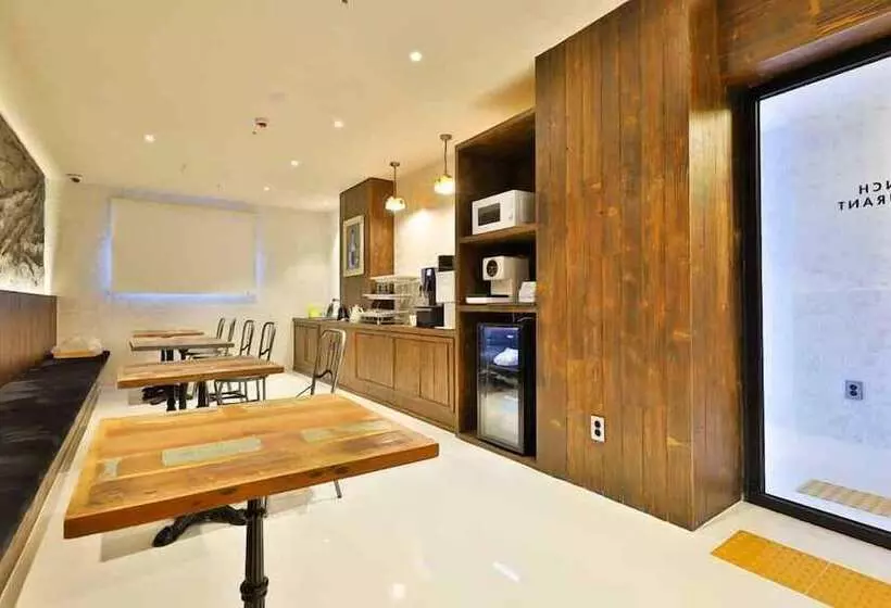 Daegu February Hotel Lions Park