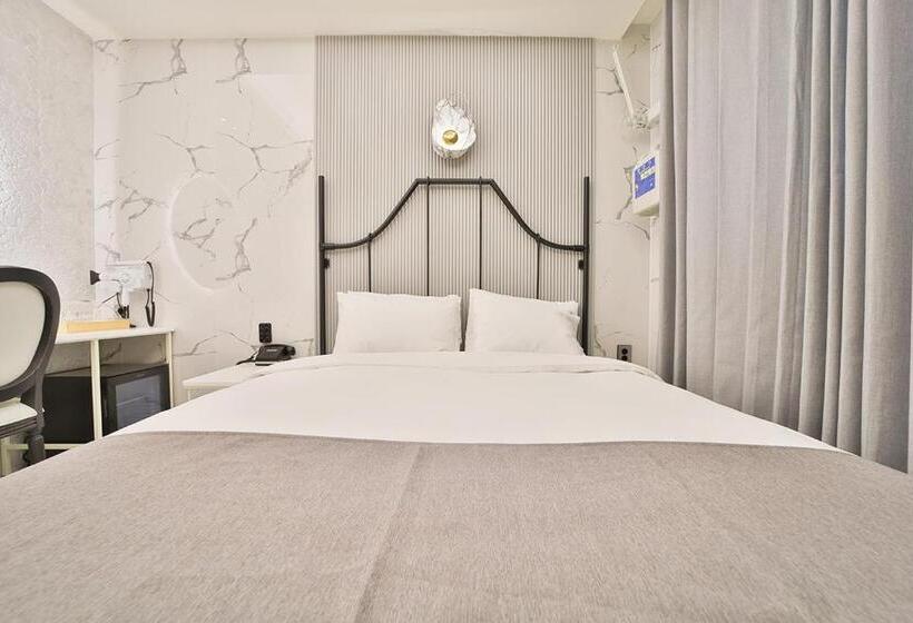 Daegu February Hotel Lions Park