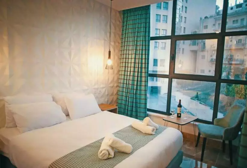 هتل Lotus Boutique