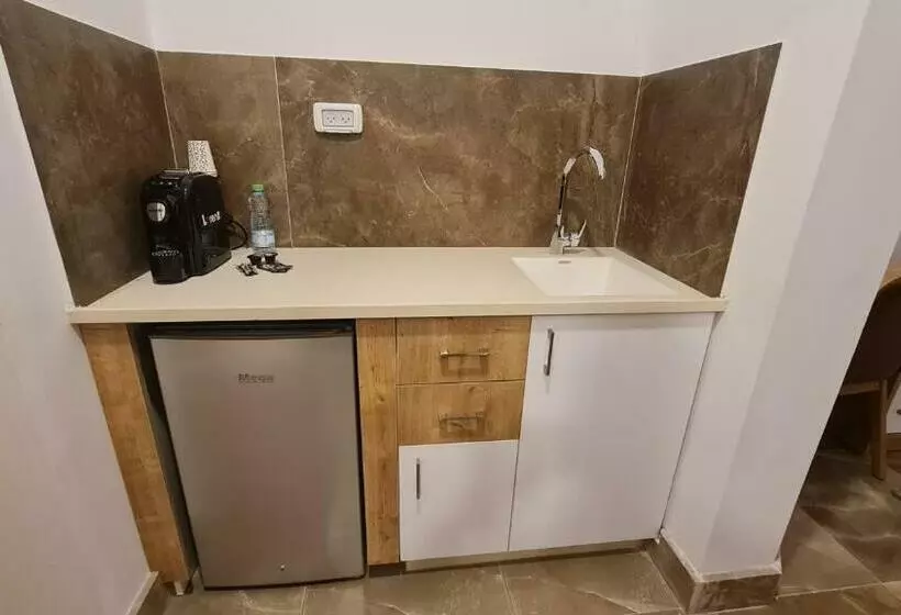 هتل Lotus Boutique