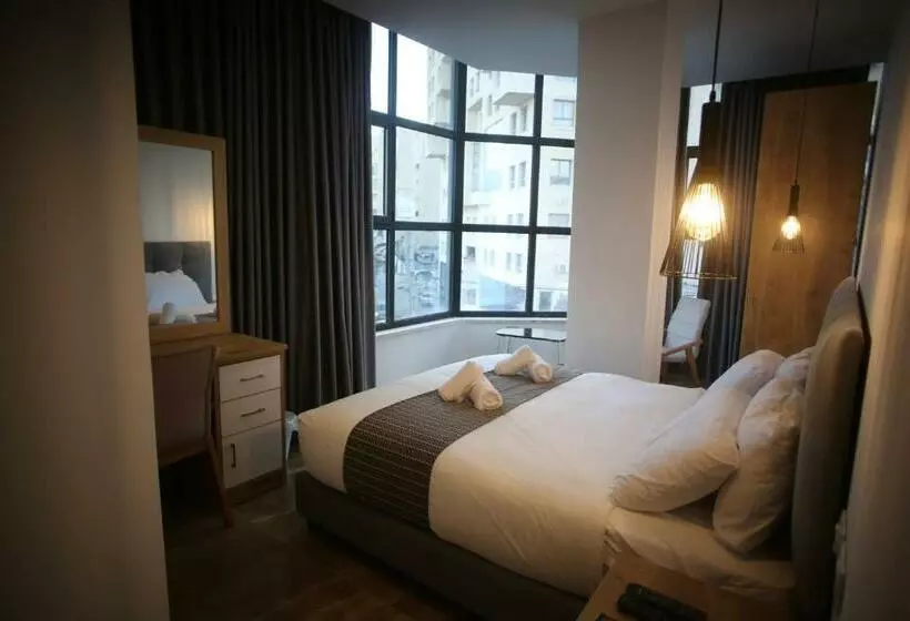 هتل Lotus Boutique