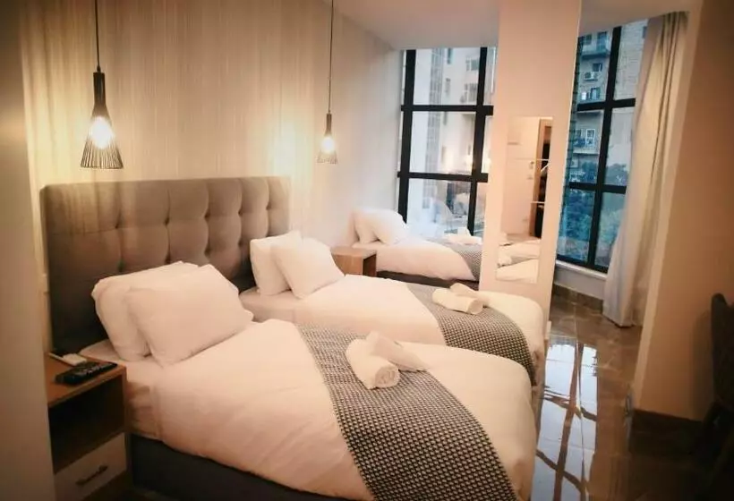 هتل Lotus Boutique