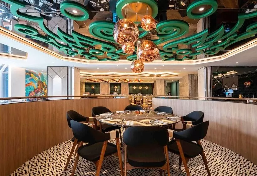 ホテル Mercure Miri City Centre