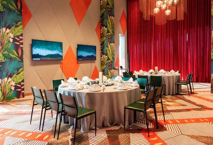 Hotel Mercure Miri City Centre