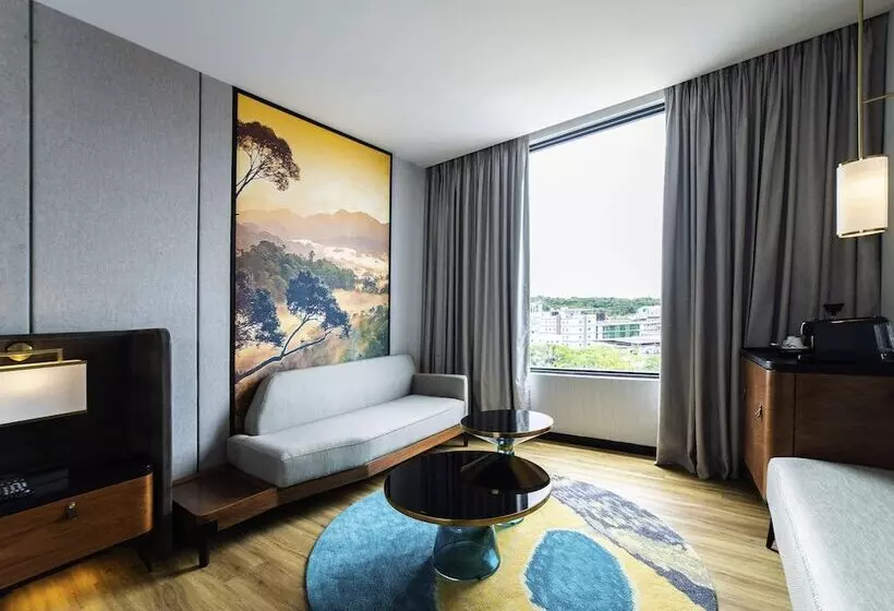 ホテル Mercure Miri City Centre