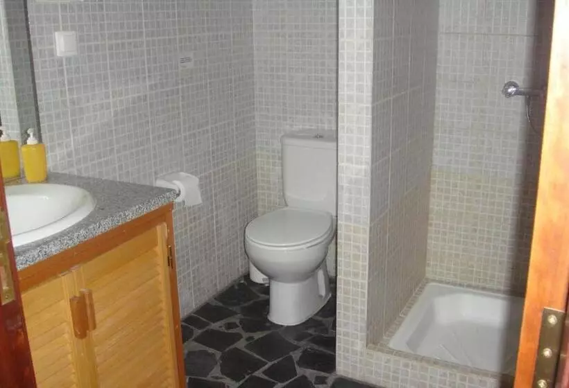 ホテル Quarto Pequeno 515 Do Monte Dos Arneiros
