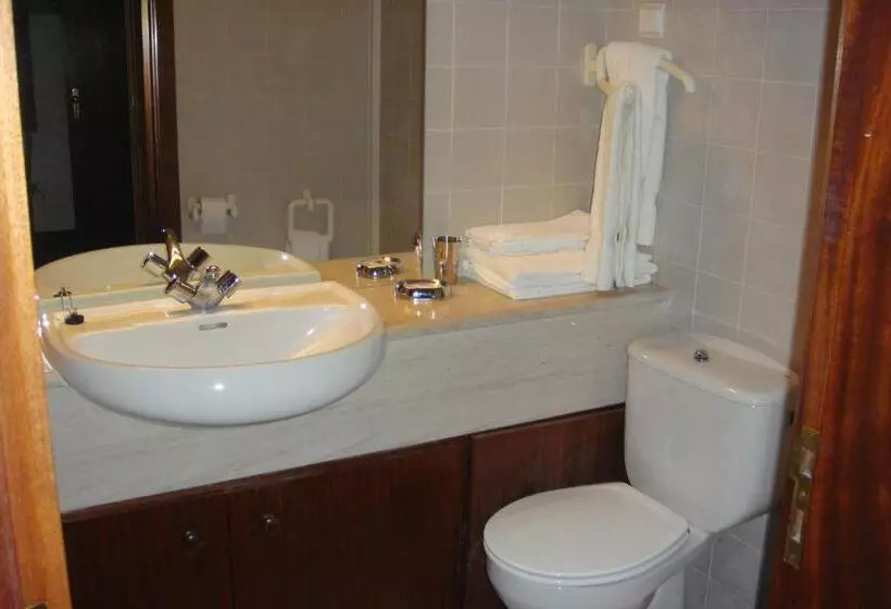 ホテル Quarto Pequeno 515 Do Monte Dos Arneiros