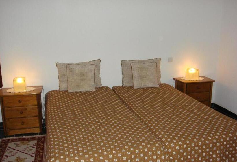 Otel Quarto Pequeno 515 Do Monte Dos Arneiros