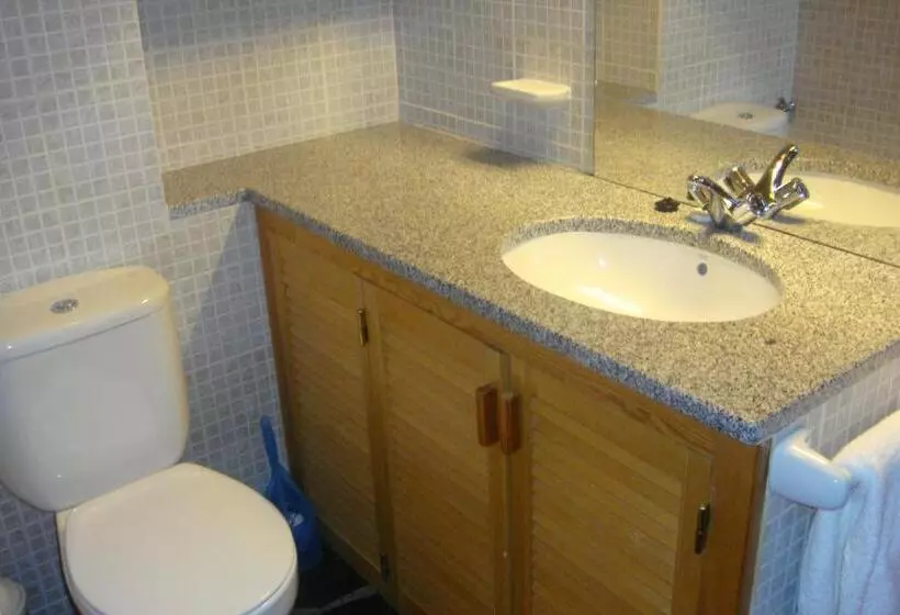 ホテル Quarto Pequeno 515 Do Monte Dos Arneiros