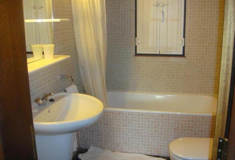 Otel Quarto Pequeno 515 Do Monte Dos Arneiros