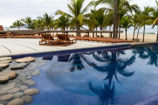 هتل Residences At Las Palmas