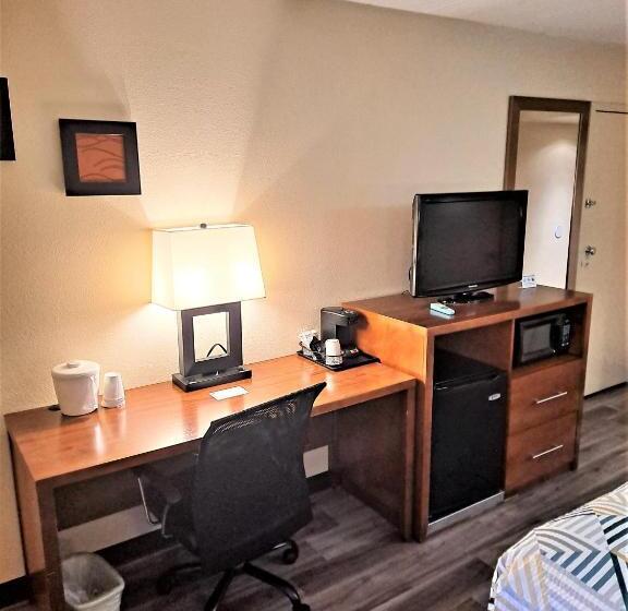 בית מלון כפרי Suites Catonsville Md Baltimore West