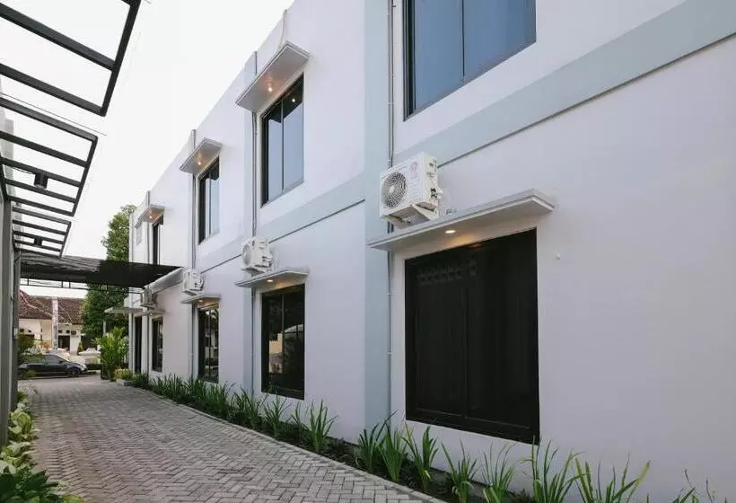 ホテル Urbanview B Syariah Lumajang By Reddoorz