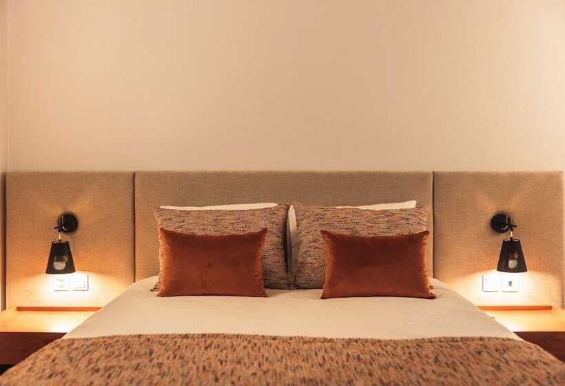 بنسيون Casa Da Ribeira