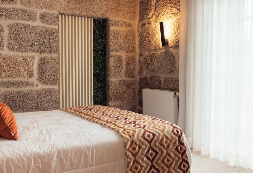 بنسيون Casa Da Ribeira