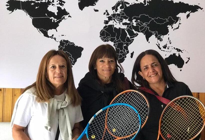 פנסיון Il Point Hostel Cafe