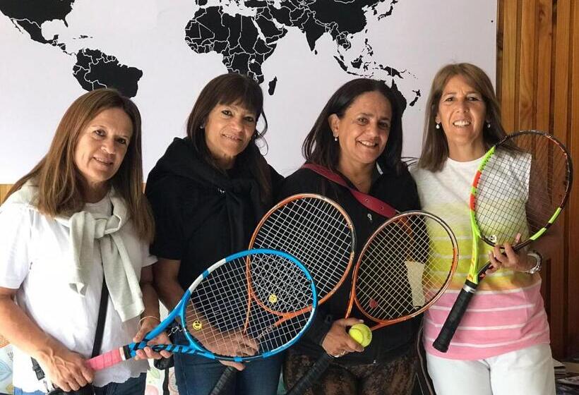 פנסיון Il Point Hostel Cafe