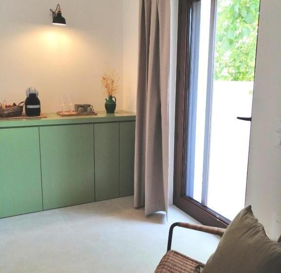 ペンション Intornoalnoce Suites