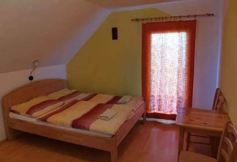 ペンション Penzion A Vinný Sklípek Mušov