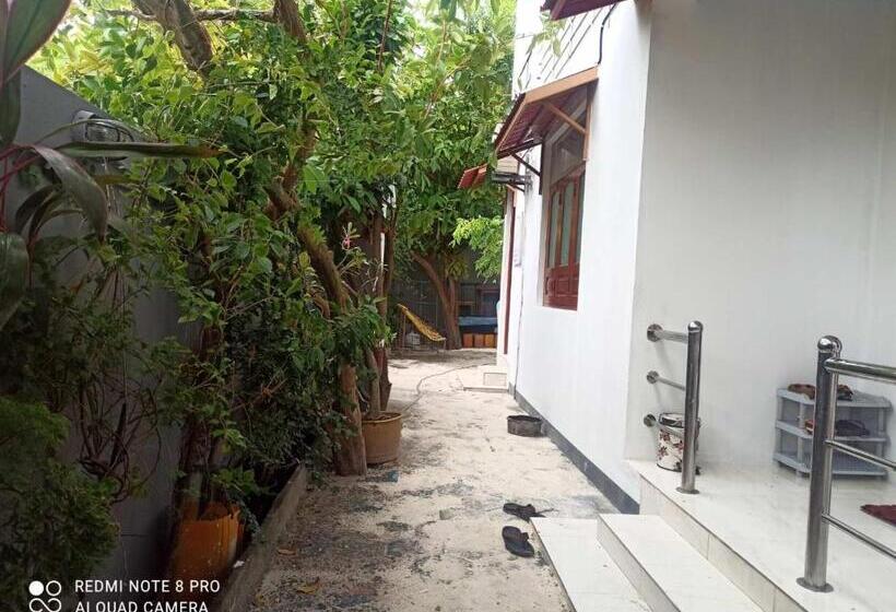 پانسیون Villagewaves