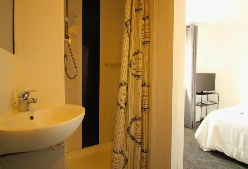 Bed and Breakfast 33