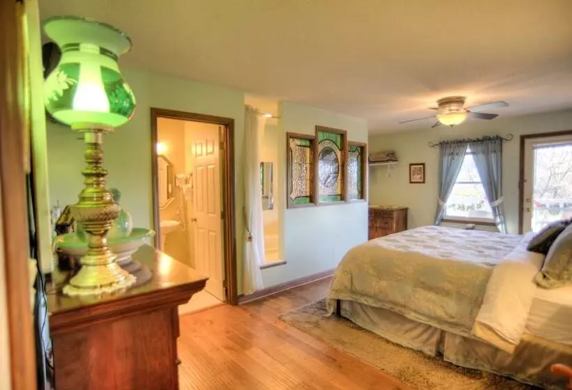 צימר Blue Mountain Mist Country Inn