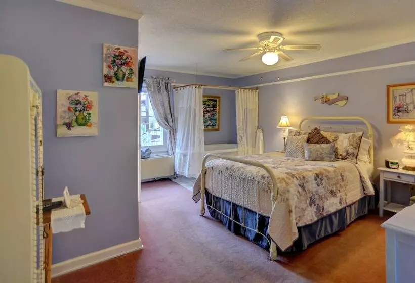 צימר Blue Mountain Mist Country Inn