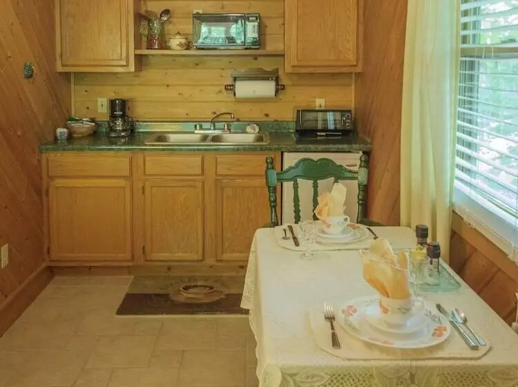 צימר Blue Mountain Mist Country Inn