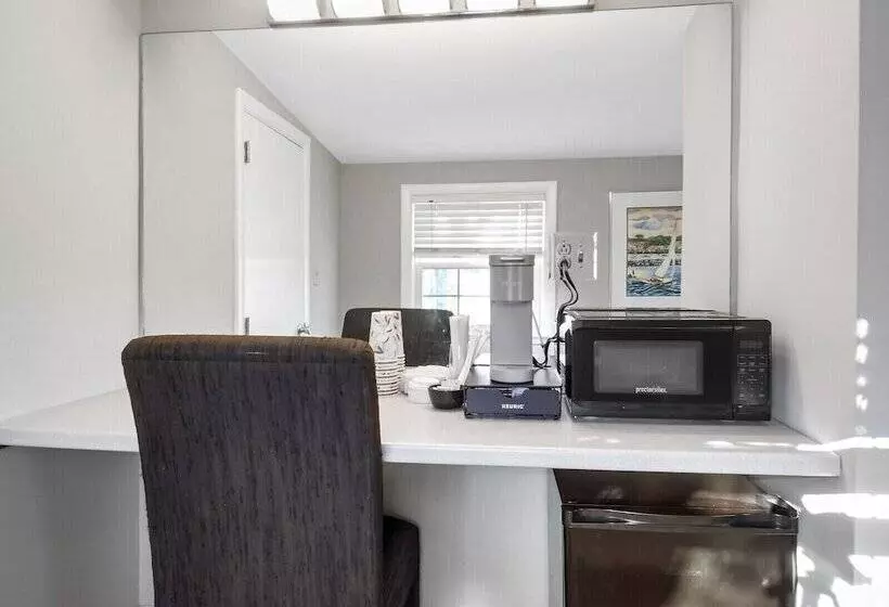 Bed and Breakfast The Thistle Inn