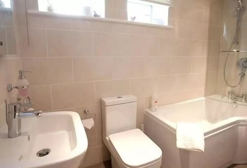 Blossom House Bed & Breakfast