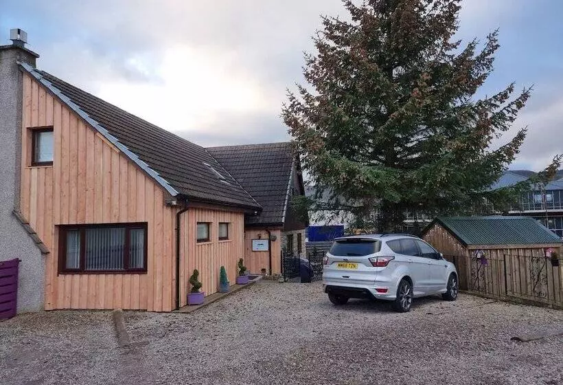 Carn Mhor Bed And Breakfast