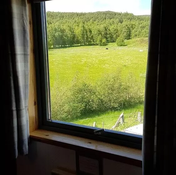 Carn Mhor Bed And Breakfast