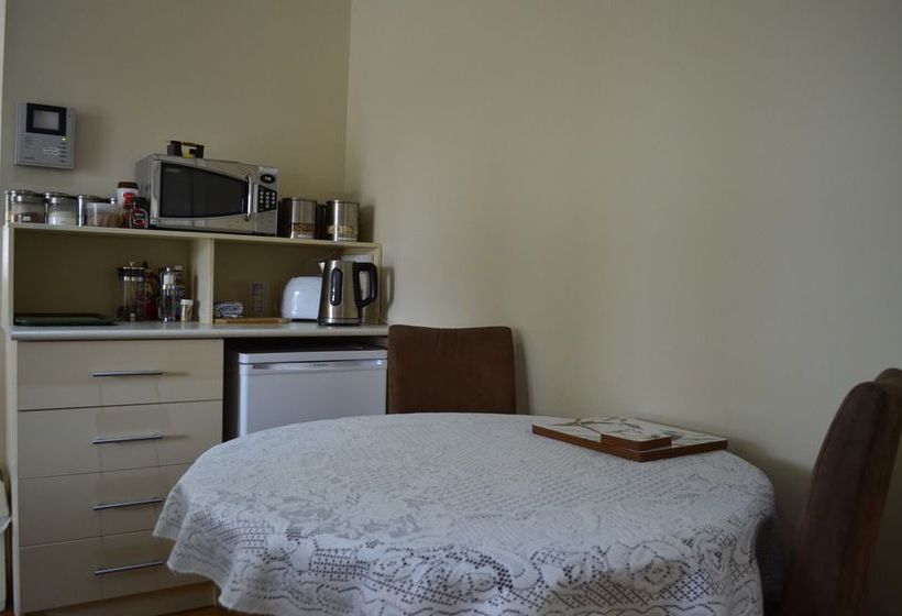 Como Bed & Breakfast