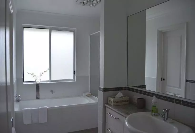 Como Bed & Breakfast