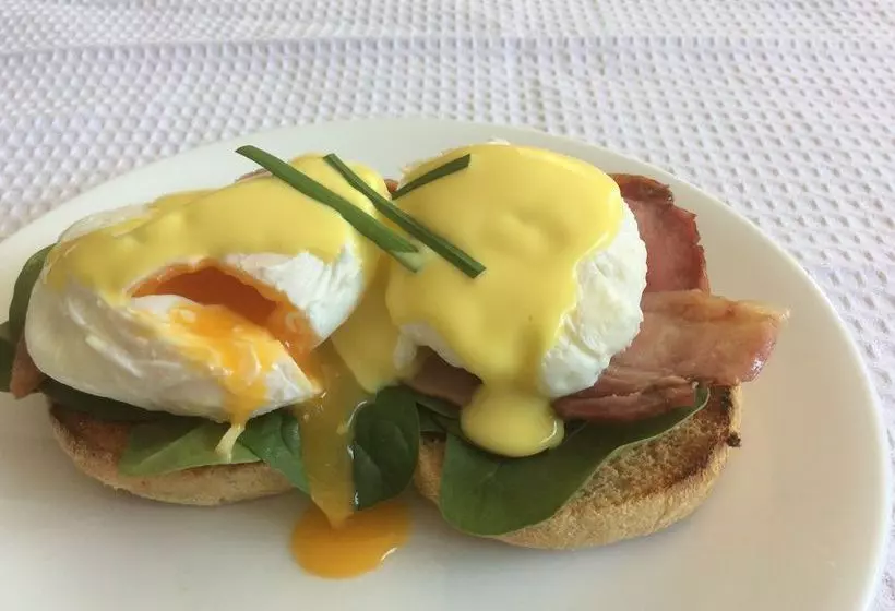 Como Bed & Breakfast