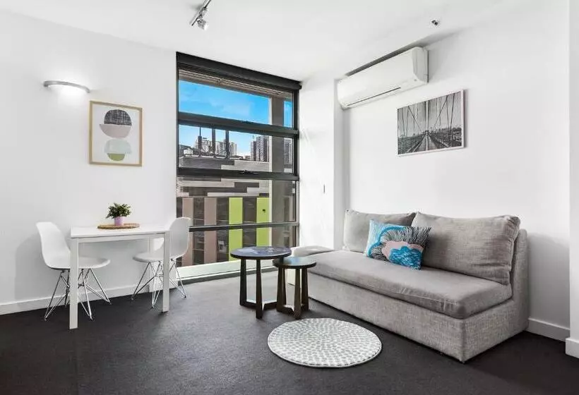 Docklands Private Collection City Harbour Apartments