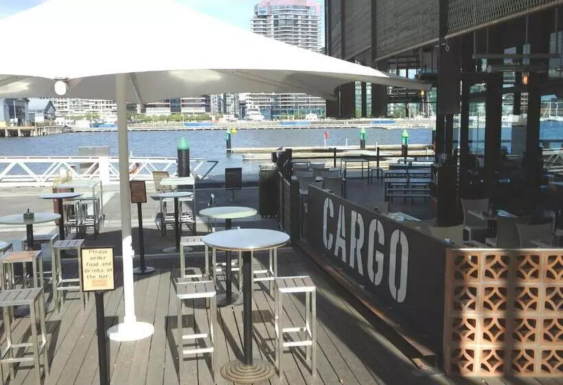 Docklands Private Collection City Harbour Apartments