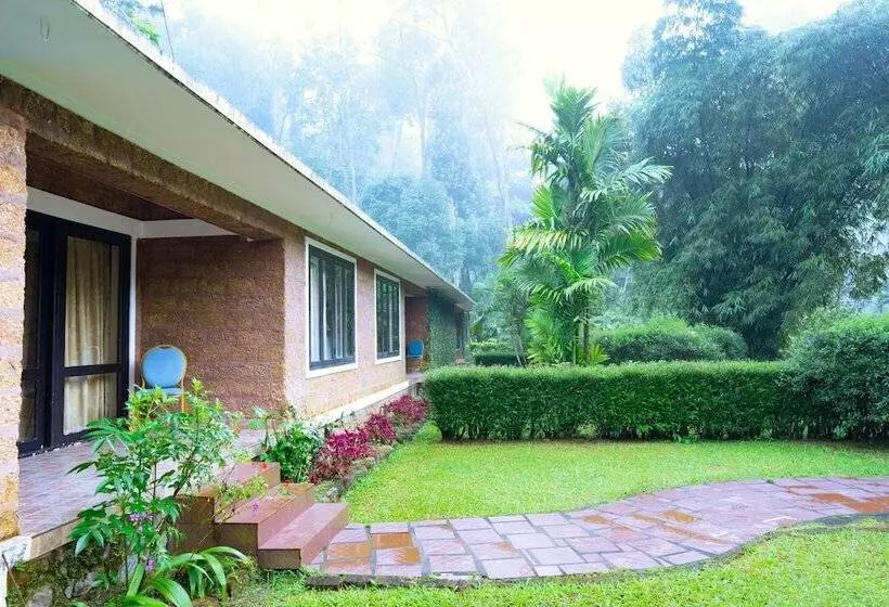 منتجع Falling Waters Munnar