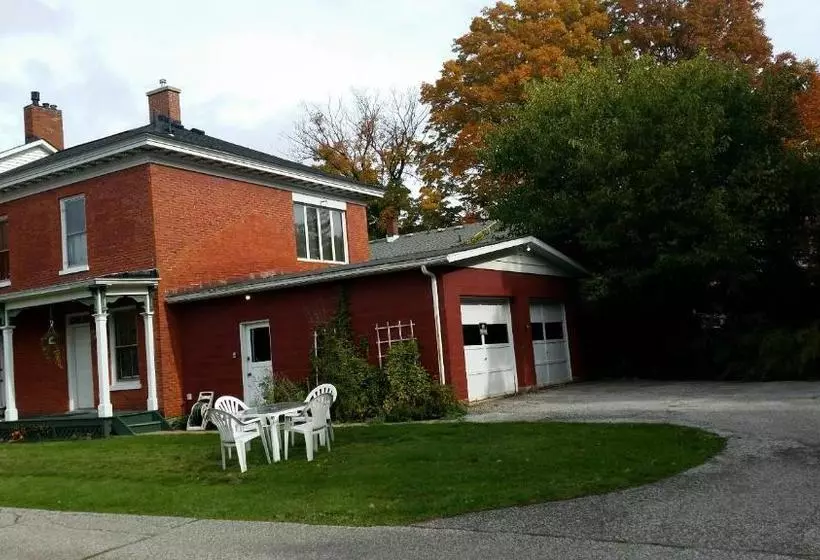 Grape Arbor Bed And Breakfast